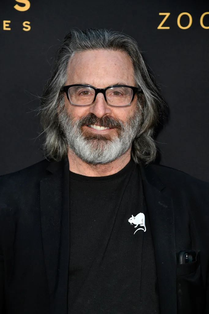 Robert Carradine failed to show up to table read days before devastating death, director claims