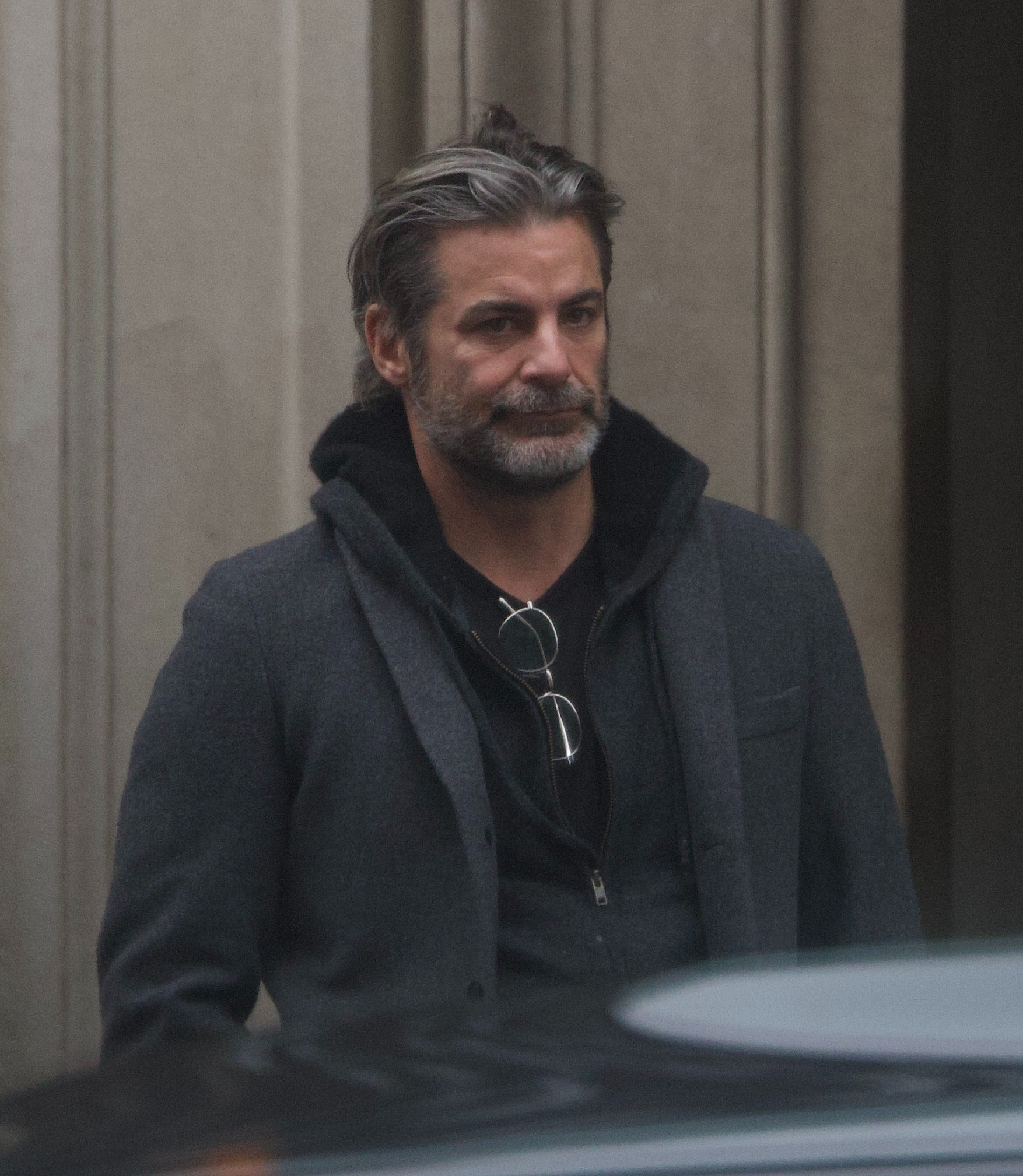 Jennifer Aniston, Jim Curtis may be taking romance to next level as they tour NYC apartments together