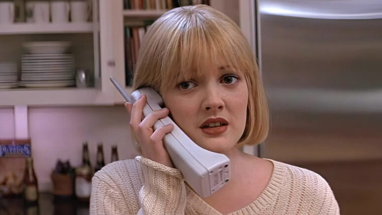 Кинематографические ошибки в &laquo;Крике&raquo;: как мелочи раскрывают уязвимости классического хоррора