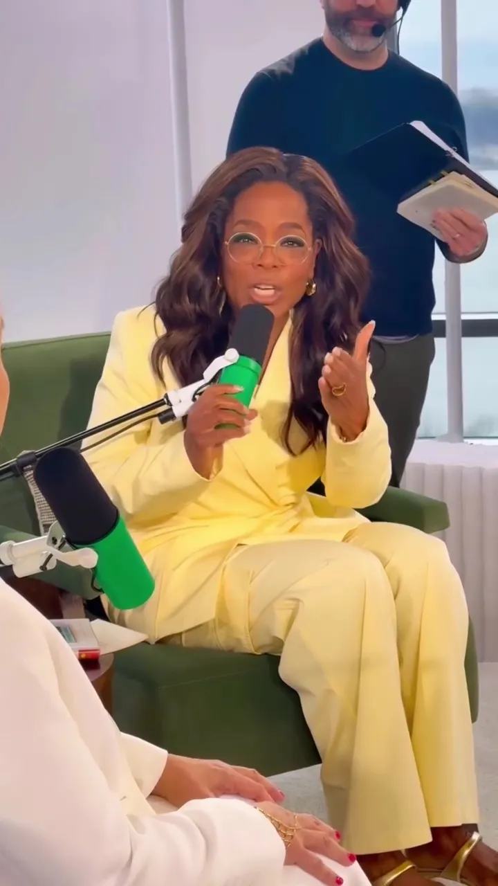 Oprah Winfrey claps back at haters after she&rsquo;s trolled for &lsquo;90-year-old walk&rsquo; at Paris Fashion week