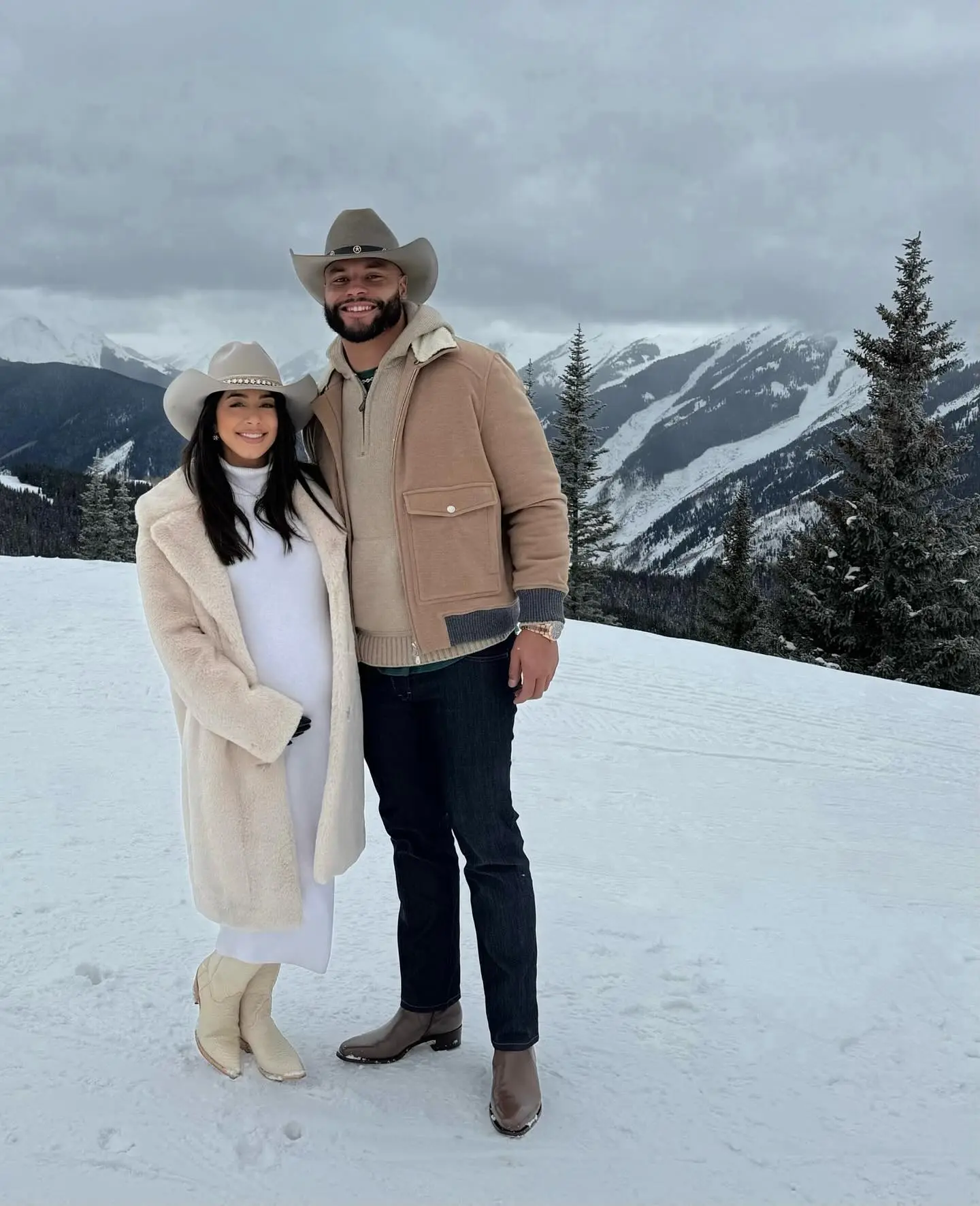 Read Dak Prescott, Sarah Jane Ramos&rsquo; email to guests after canceling Lake Como wedding