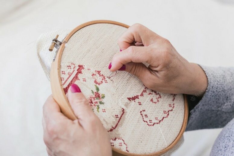 Крестиком по жизни: как освоение вышивки открывает новые горизонты креатива.