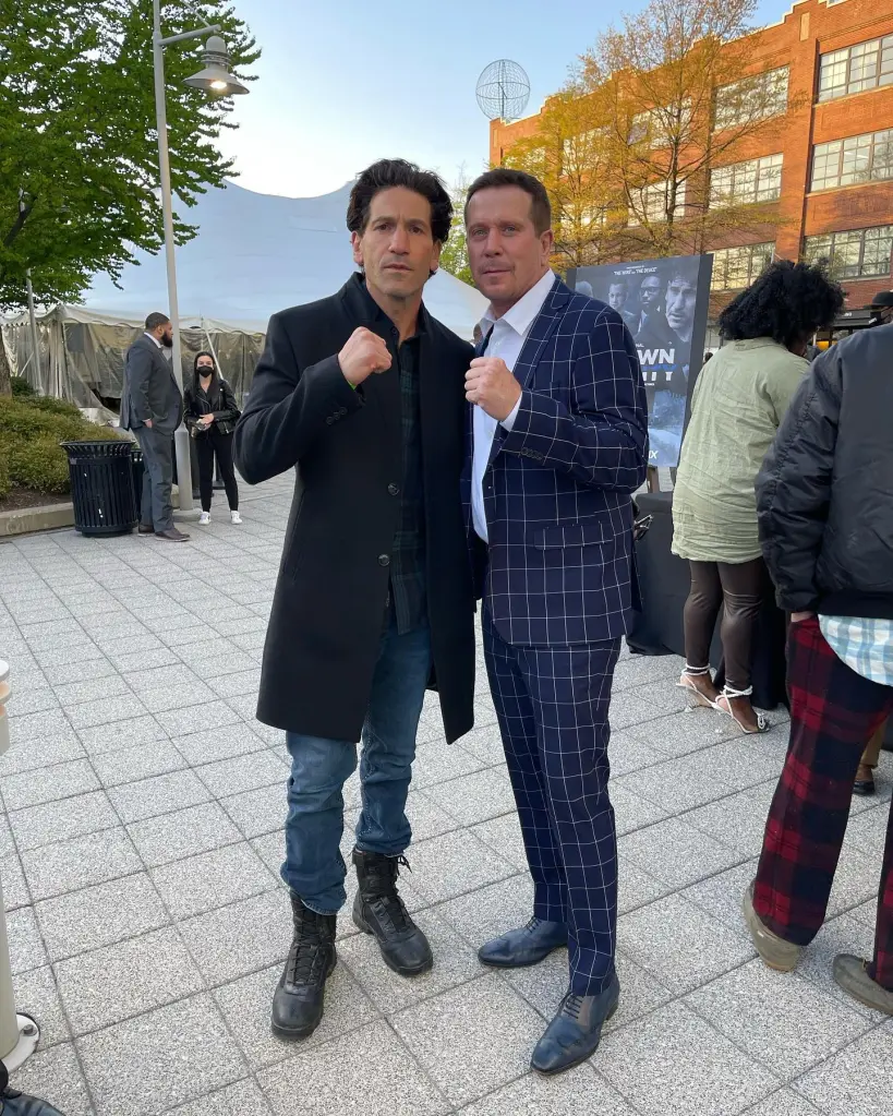 Hear harrowing 911 call for &lsquo;The Wire&rsquo; actor Bobby J. Brown as raging fire engulfed barn