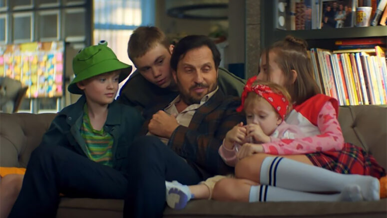 В марте нас ждут неожиданные возвращения классических персонажей и новые вызовы в мире культуры.