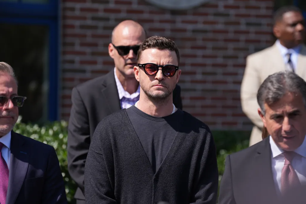 Justin Timberlake jokes about his race being labeled as &lsquo;white&rsquo; in Hamptons DWI arrest video