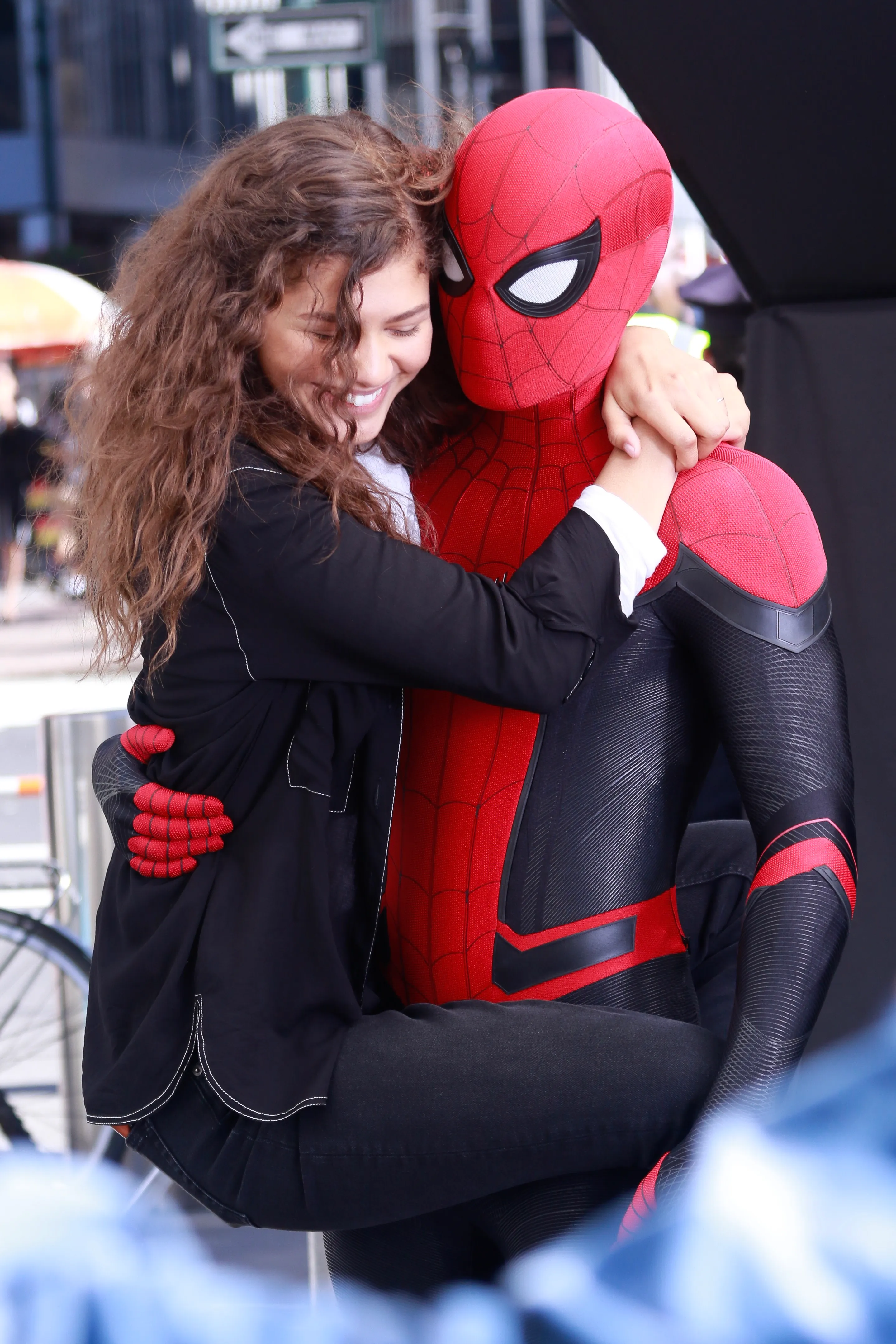 Zendaya and Tom Holland&rsquo;s &lsquo;Spider-Man&rsquo; co-star fuels marriage speculation with pointed message