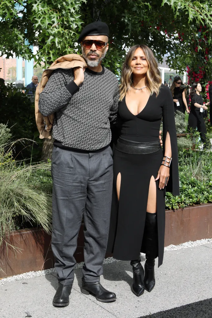 Halle Berry reveals the one thing she refuses to do during sex amid engagement to Van Hunt