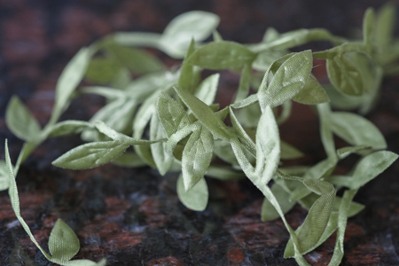 Как создание цветочного венка помогает развивать творческие навыки и укрепляет связь с природой