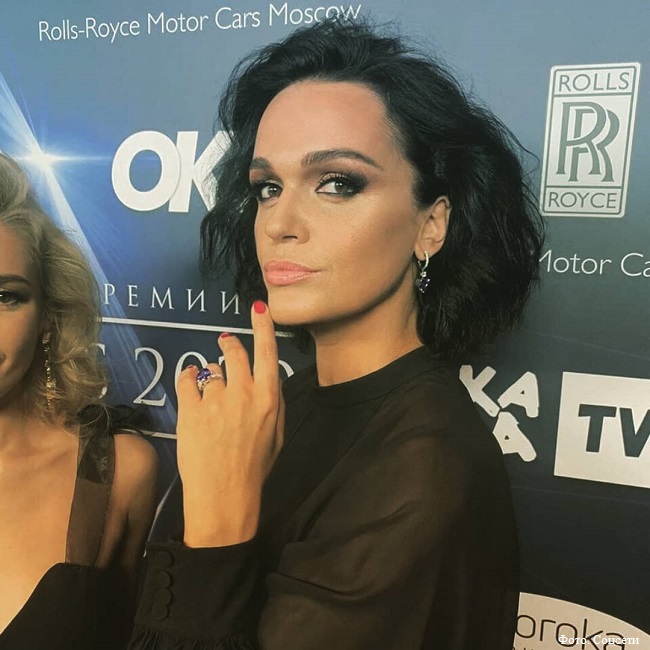 Почему поддержка Семенович важна для Славы в контексте музыкальной индустрии?