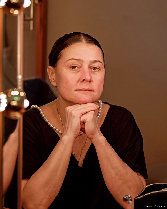 Развод как повод: что продажа особняка рассказывает о личных и профессиональных переменах Марии Голубкиной.