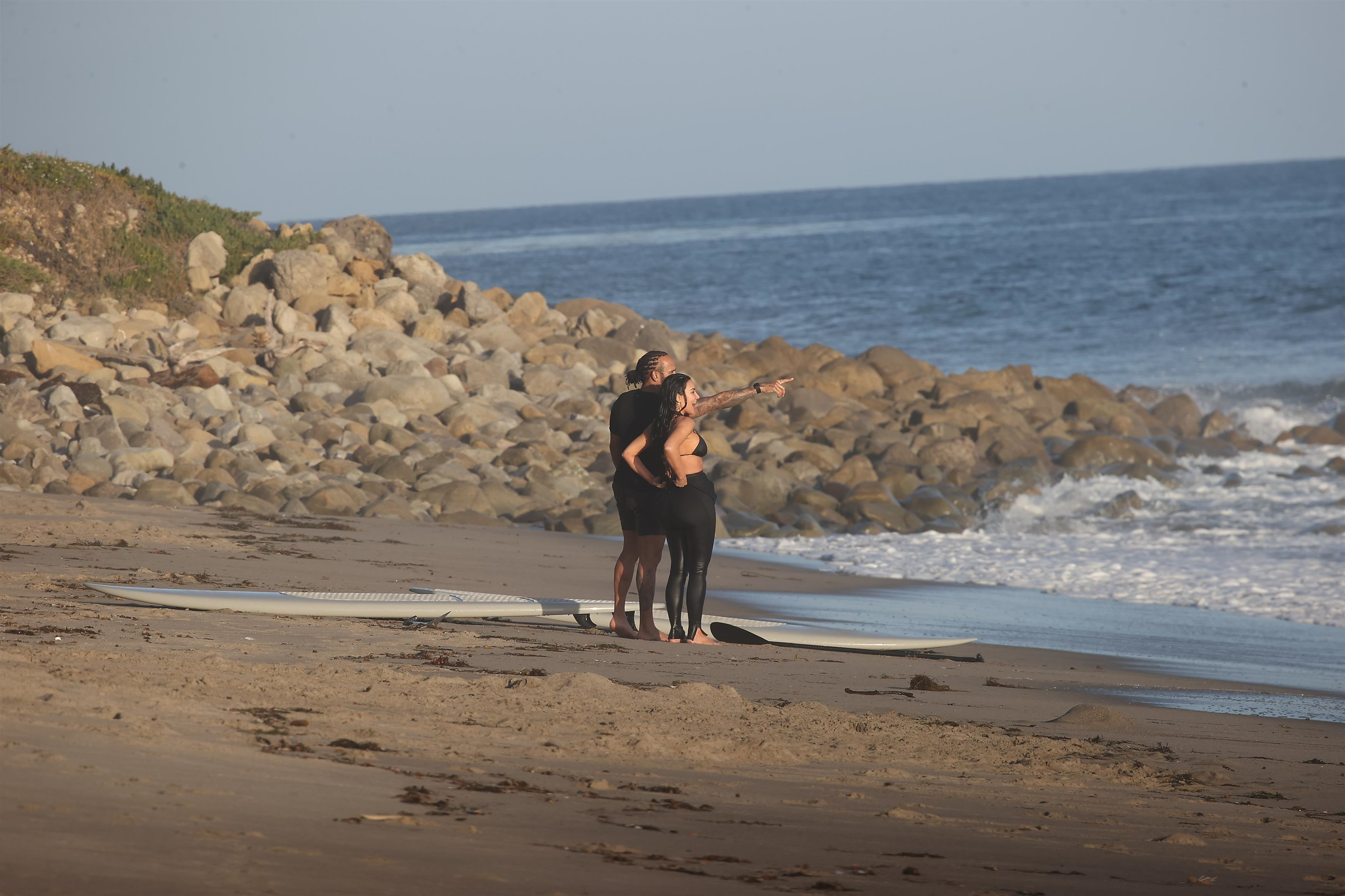 Lewis Hamilton gets handsy with Kim Kardashian in PDA-packed beach date