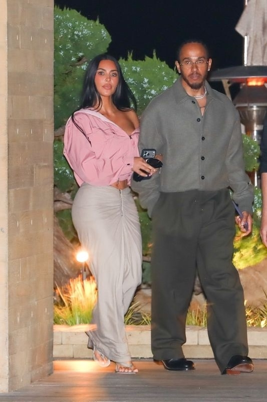 Lewis Hamilton gets handsy with Kim Kardashian in PDA-packed beach date
