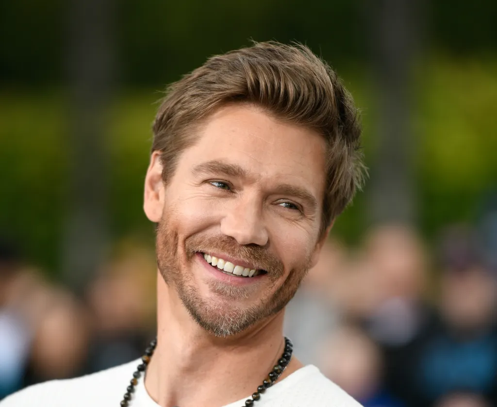 Chad Michael Murray fans stunned by &lsquo;unrecognizable&rsquo; photo of actor before nose injury transformed his face