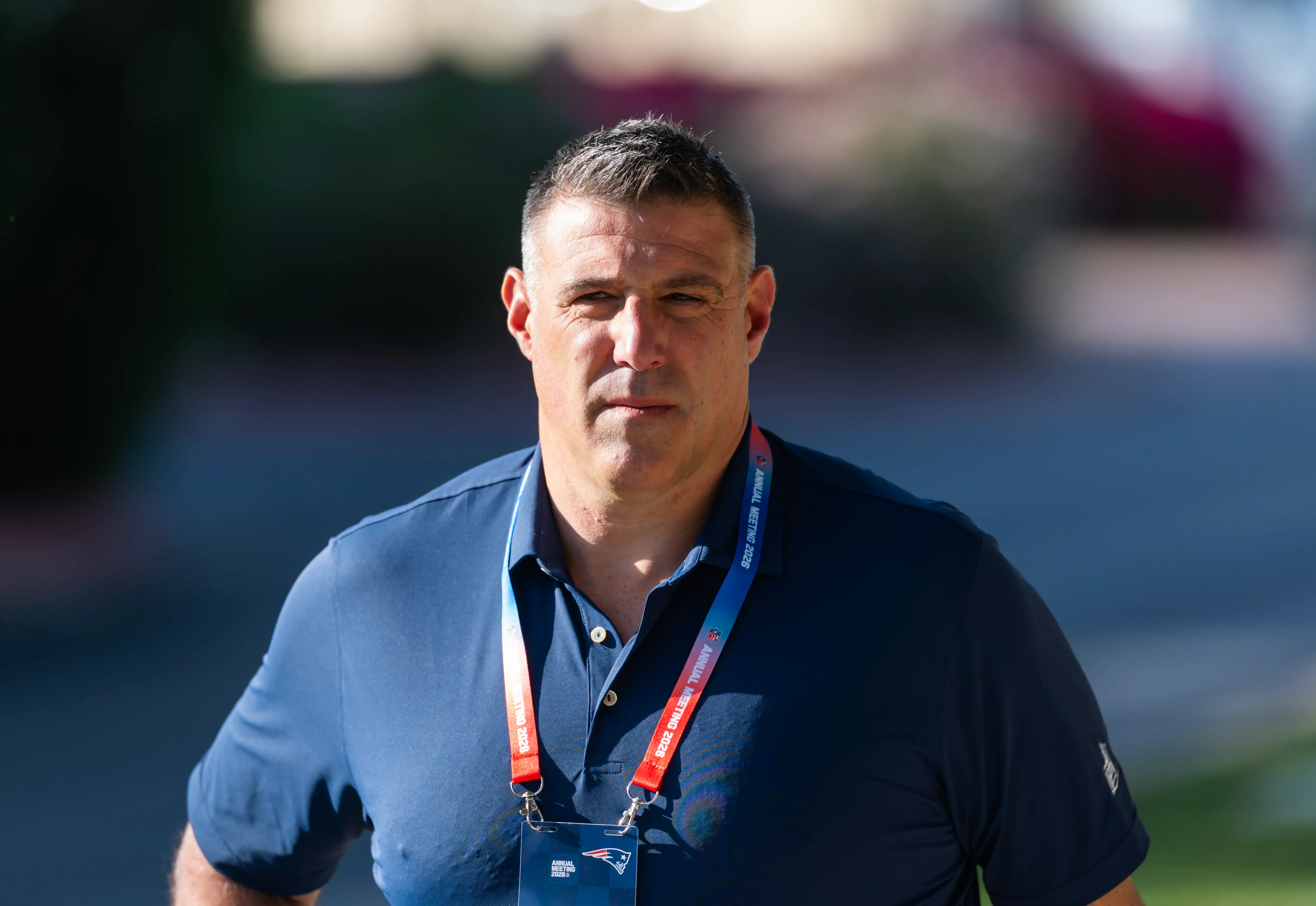 Patriots exec reveals what NFL coach Mike Vrabel has been up to since Dianna Russini photos