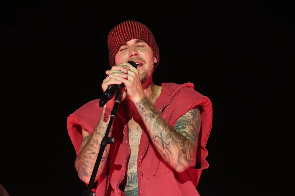 Blake Lively defends &lsquo;intensely criticized&rsquo; Justin Bieber&rsquo;s &lsquo;healing&rsquo; Coachella 2026 performance