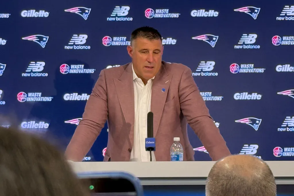 Dianna Russini, Mike Vrabel photo scandal addressed in Athletic all-hands meeting after reporter&rsquo;s resignation