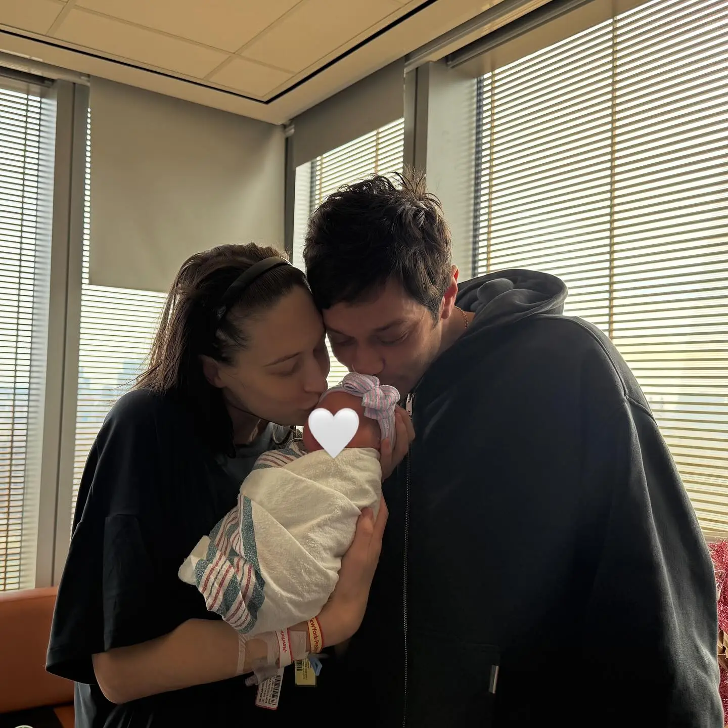 Pete Davidson and girlfriend Elsie Hewitt are &lsquo;navigating relationship struggles&rsquo; 4 months after welcoming baby girl