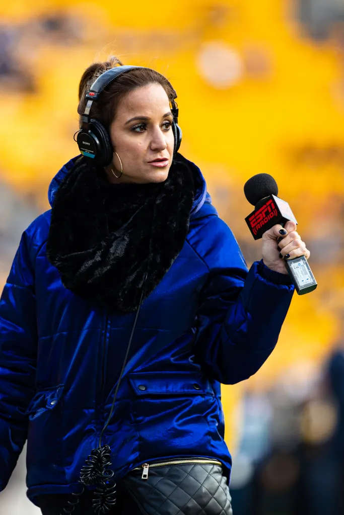 Dianna Russini, Mike Vrabel photo scandal addressed in Athletic all-hands meeting after reporter&rsquo;s resignation