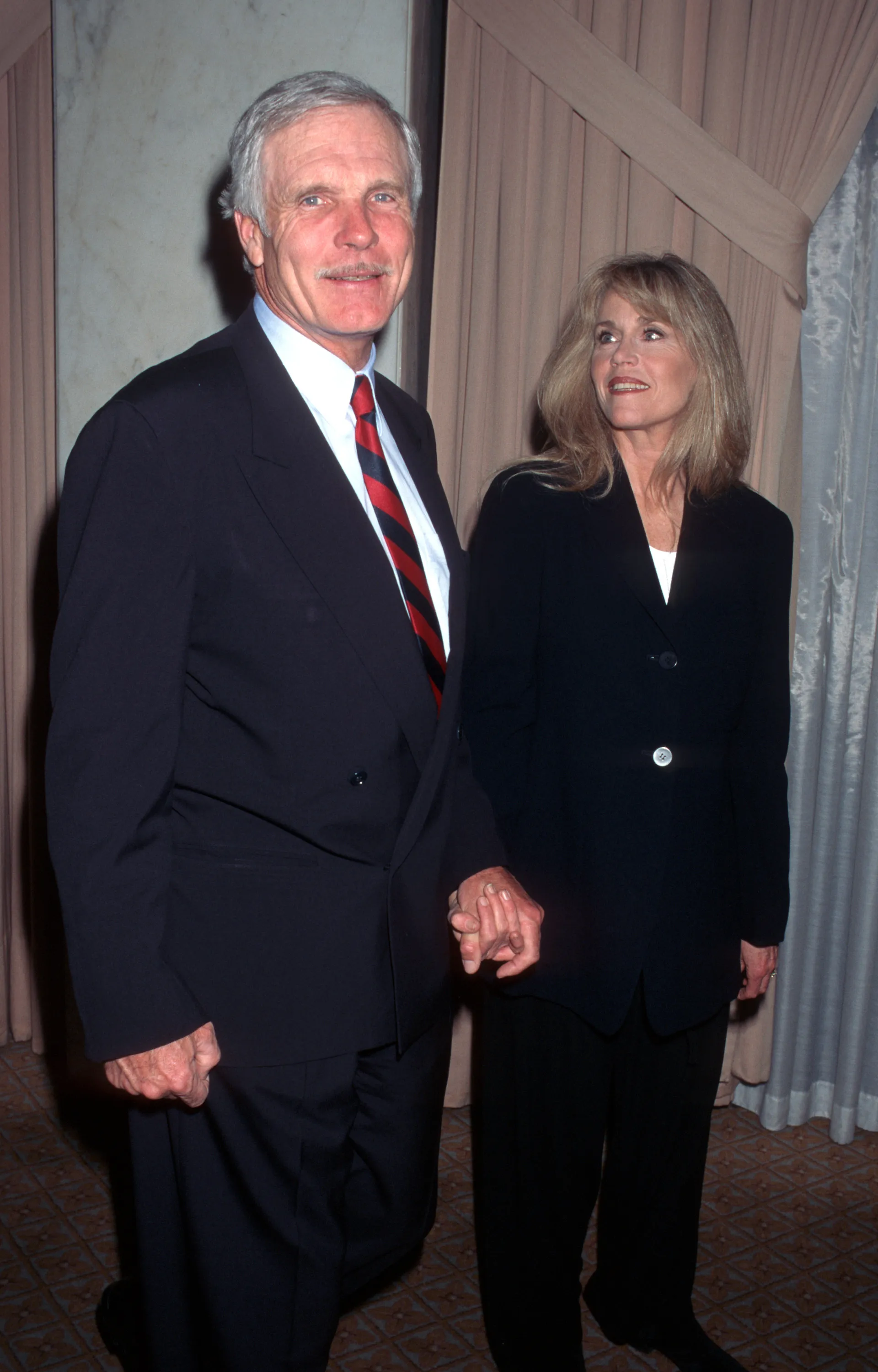 Jane Fonda shares heartfelt tribute to ex-husband Ted Turner after he dies at 87
