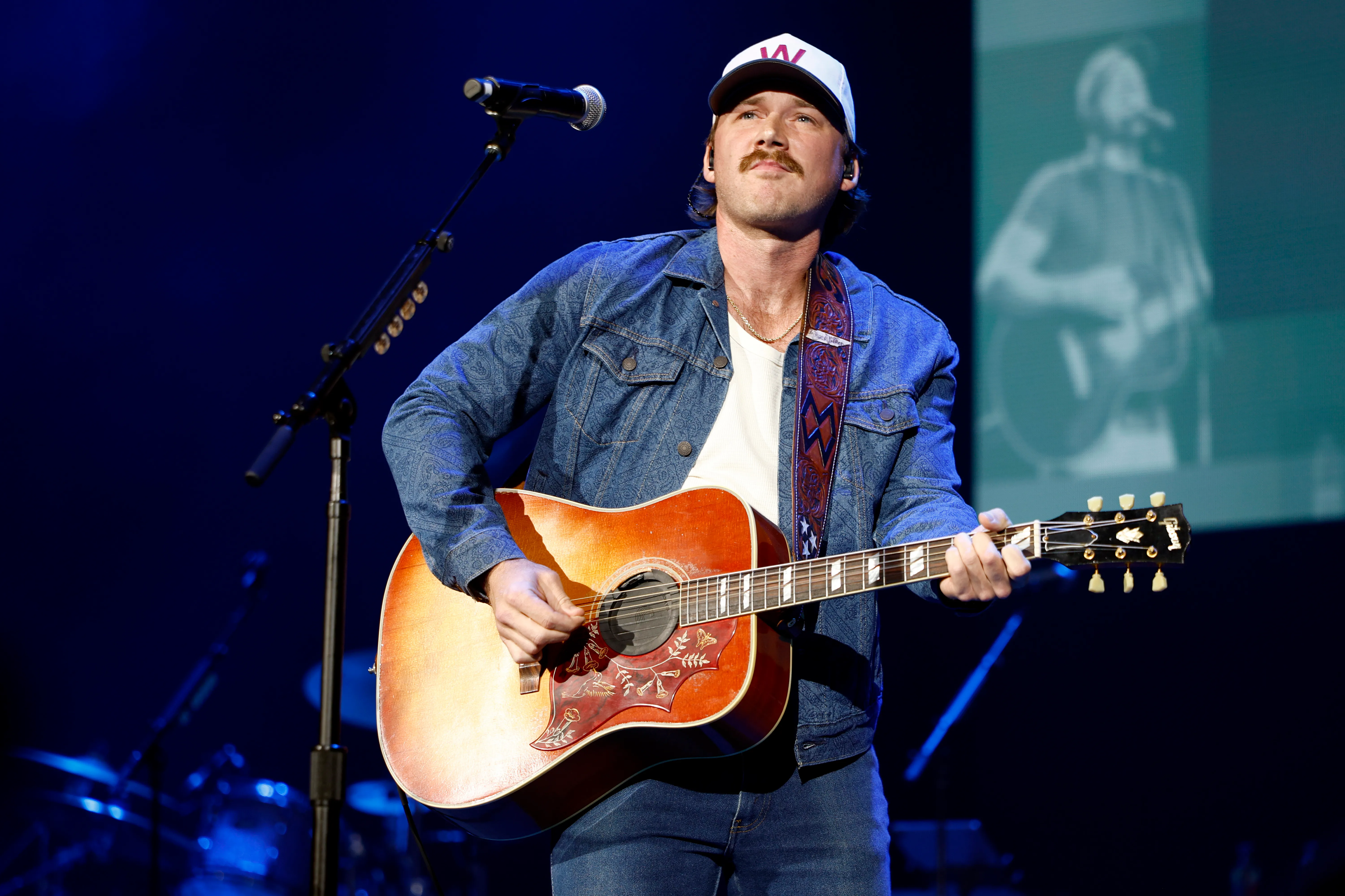 Morgan Wallen melts down after instrument malfunctions during &lsquo;Sand in My Boots&rsquo; performance