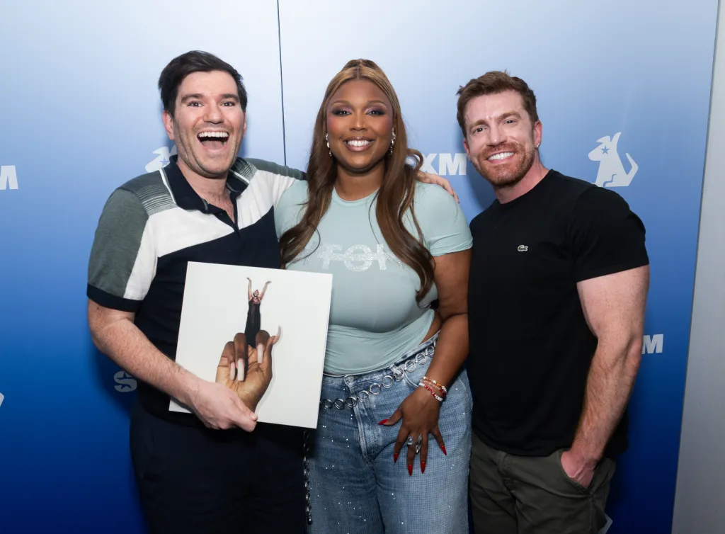 Lizzo spills wild secret from Sports Illustrated Swimsuit show performance: ‘People were slipping and eating s–t’